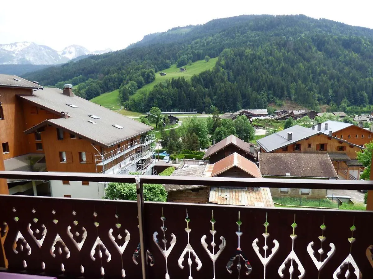 Grand Bornand : Appartement 6 Pers Avec Balcon Au Coeur Du Village - Fr-1-458-167 Le Grand-Bornand 0*,