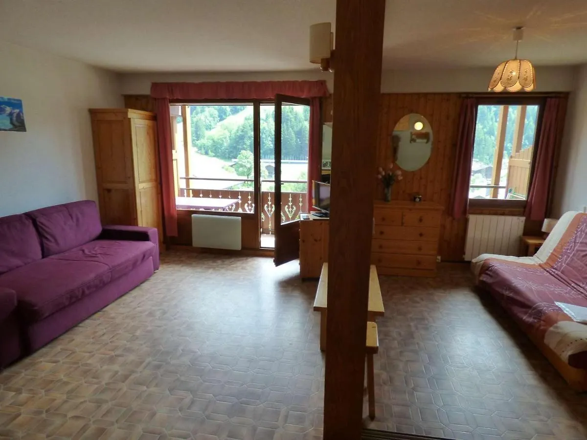 Apartamento Grand Bornand : Appartement 6 Pers Avec Balcon Au Coeur Du Village - Fr-1-458-167 Le Grand-Bornand